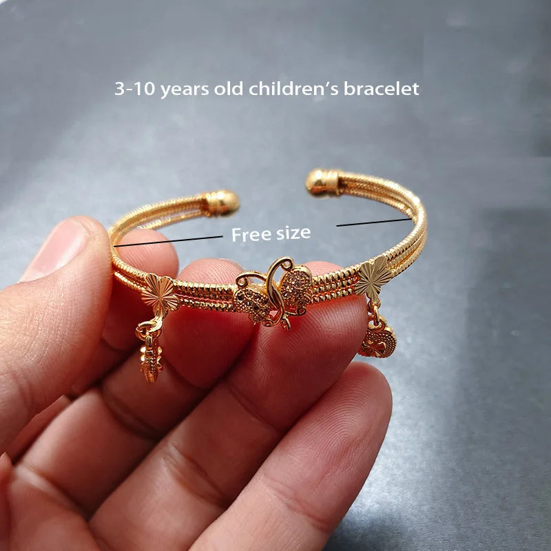 𝐷𝑢𝑏𝑎𝑖 𝐺𝑜𝑙𝑑 𝐵𝑎𝑏𝑦 𝐵𝑎𝑛𝑔𝑙𝑒𝑠