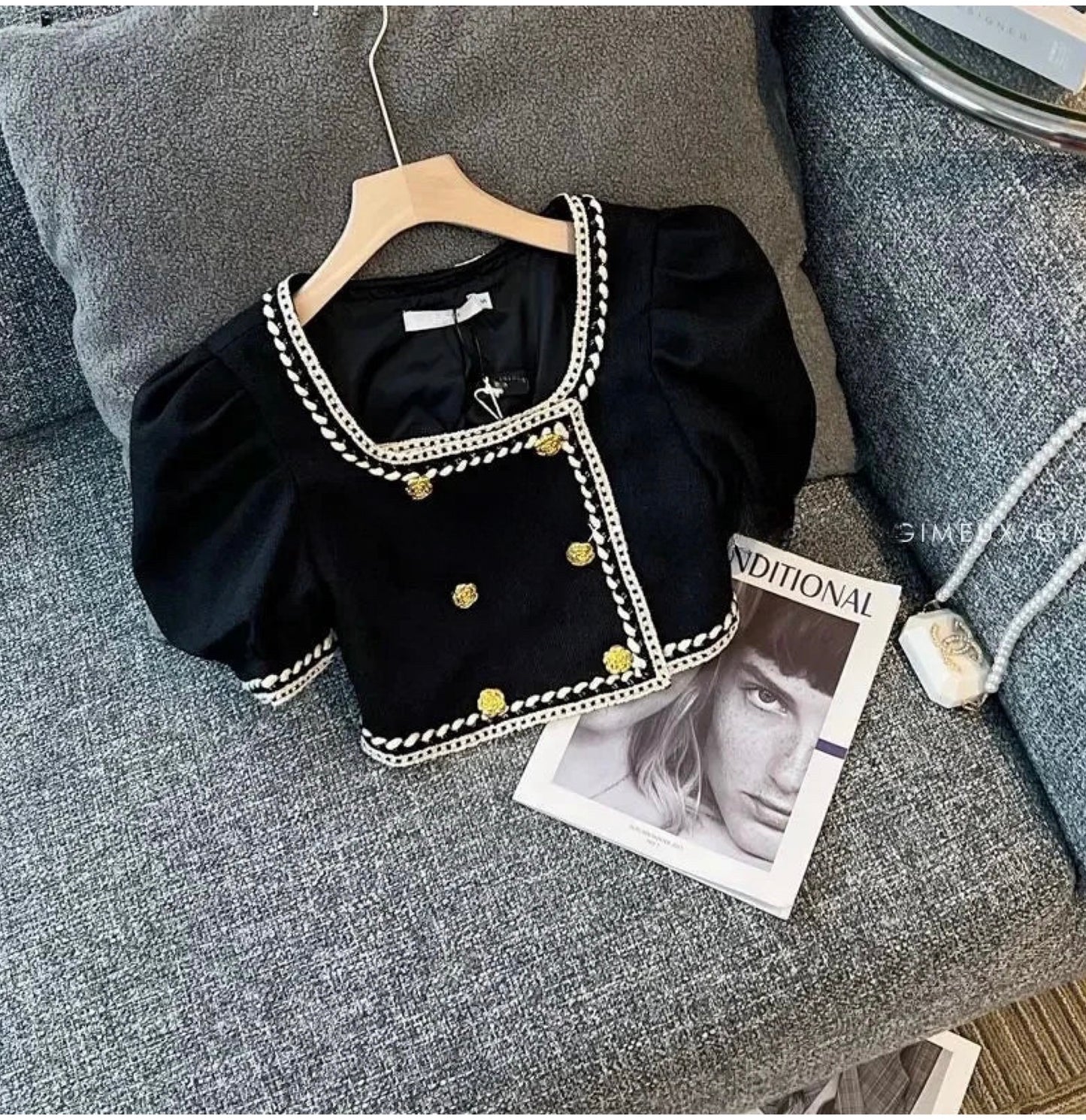 𝐺𝑖𝑟𝑠𝑙 𝐶𝑙𝑜𝑡ℎ𝑒𝑠 2𝑝𝑐 𝑆ℎ𝑜𝑟𝑡𝑠 + 𝑇𝑜𝑝