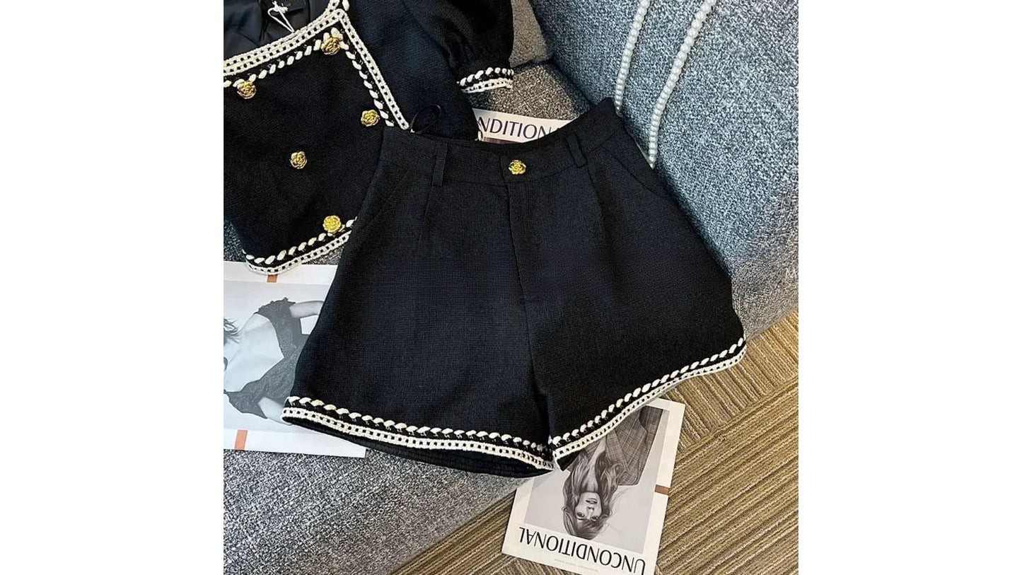 𝐺𝑖𝑟𝑠𝑙 𝐶𝑙𝑜𝑡ℎ𝑒𝑠 2𝑝𝑐 𝑆ℎ𝑜𝑟𝑡𝑠 + 𝑇𝑜𝑝