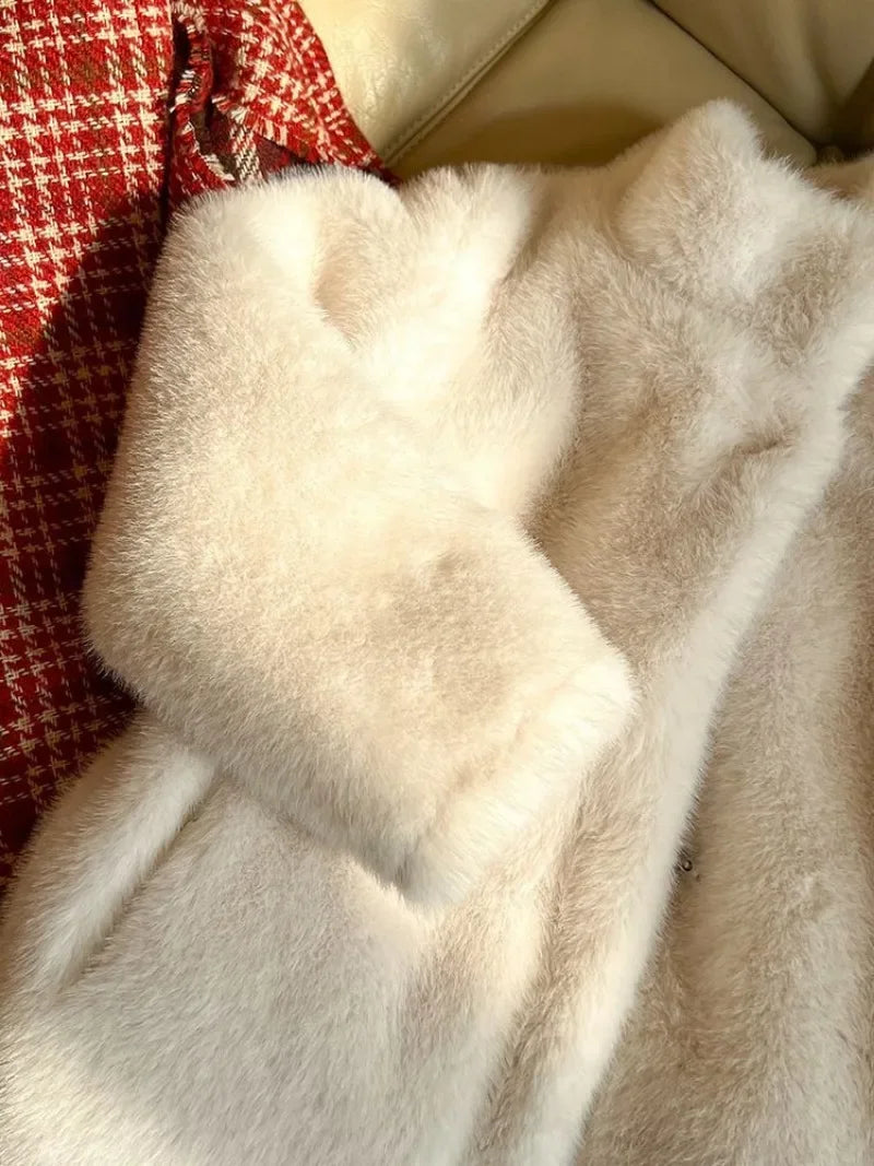 Cotton Thickened Warm Faux Fur Coat for Girls Children Baby Stand Up Collar Plush Cold Resistant Autumn and Winter Coat