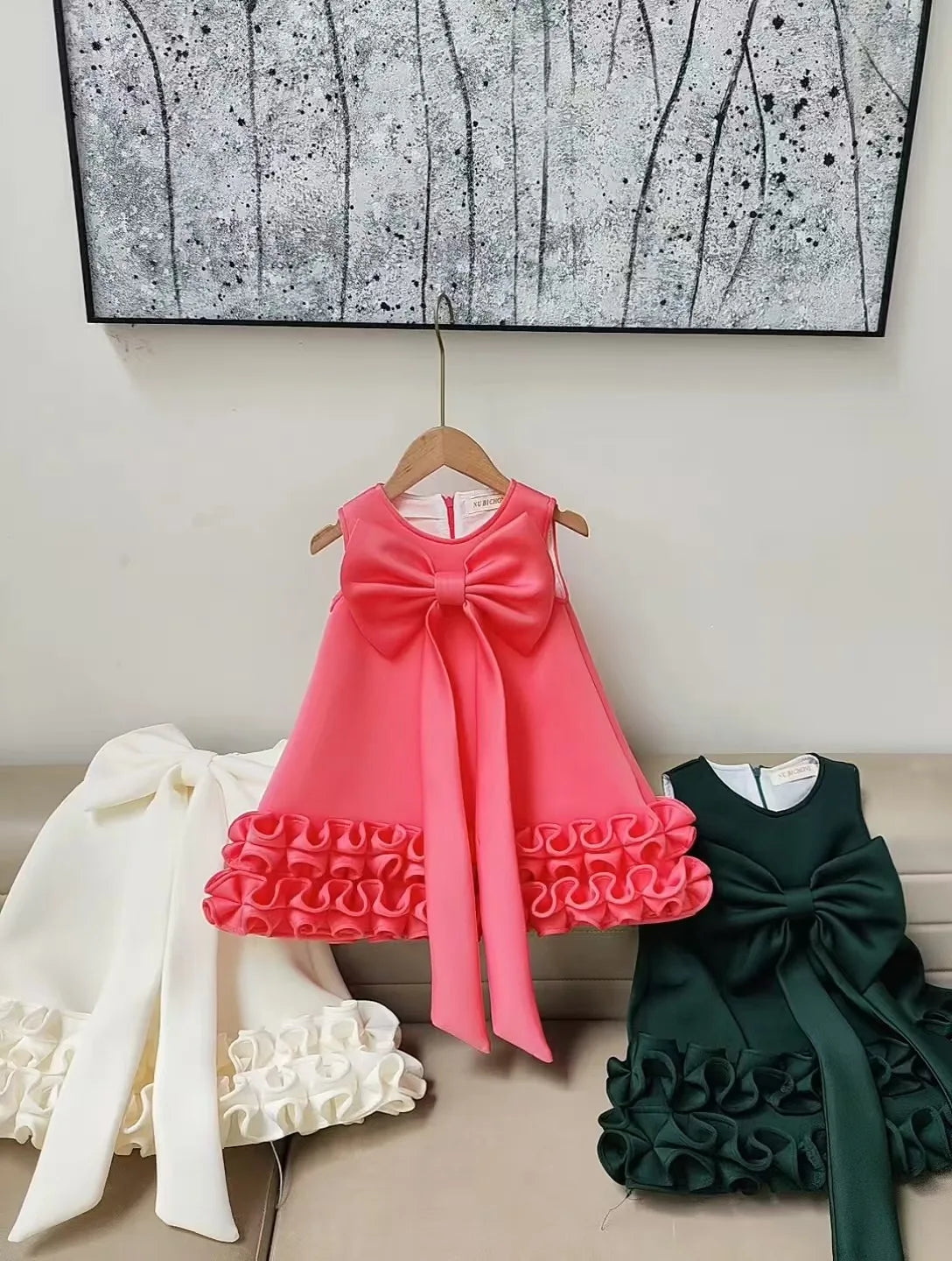 Elegant Baby Girl First Birthday Dress Princess Party Gown Floral Lace Bowknot Design Breathable Comfortable Celebration Outfit