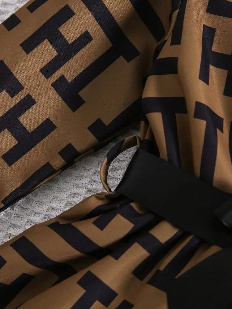 2 Pcs Kid Girls' Fashionable Set Autumn and Winter Geometric Pattern Lapel Long Sleeve  Belt Bow Dress and Hat Children's Suit