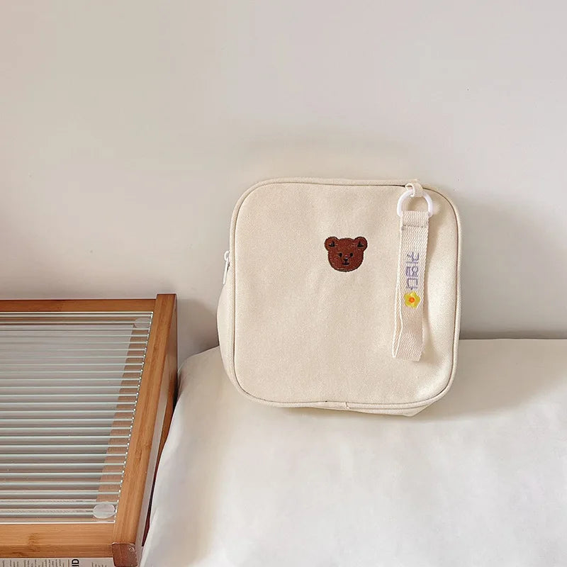 Children's Bags Cute Fashion New Retro Bear Kindergarten Schoolbag Men and Women Baby Lightweight Load-Bearing Small Backpacks