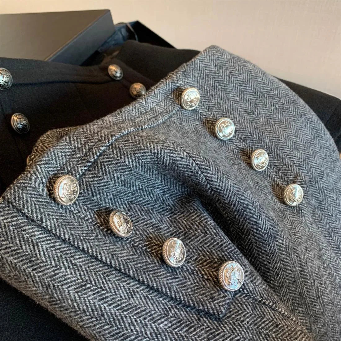 Girls Autumn and Winter New Retro Herringbone Woolen Shorts British Style Versatile Double Breasted Buttons Outerwear